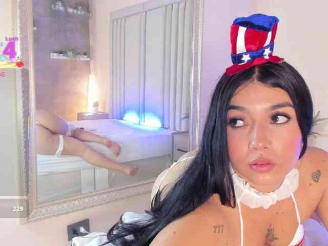 TaniaMilan webcam