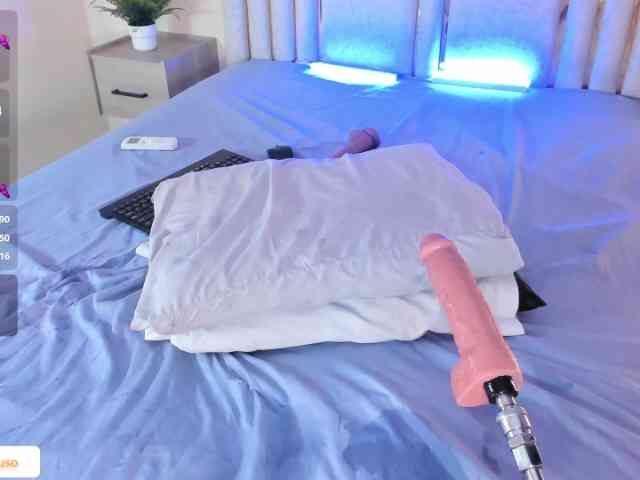 TaniaMilan webcam
