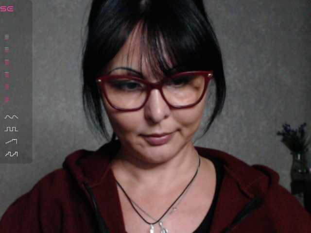 AlexEdythe's BongaCams show and profile