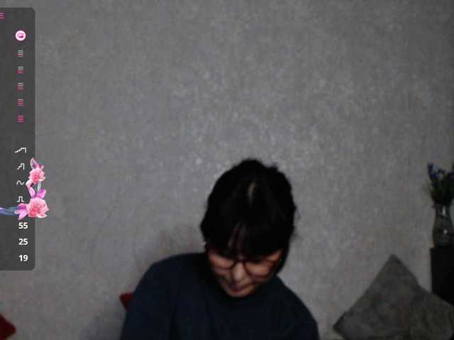 AlexEdythe's BongaCams show and profile