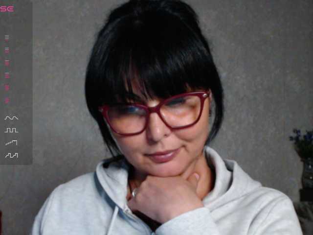 AlexEdythe's BongaCams show and profile