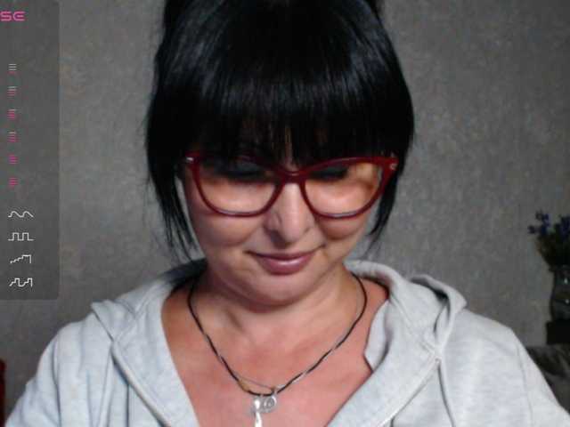 AlexEdythe live cam profile