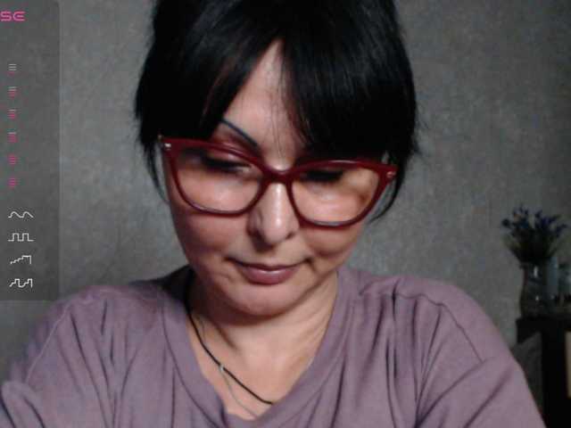 AlexEdythe's BongaCams show and profile