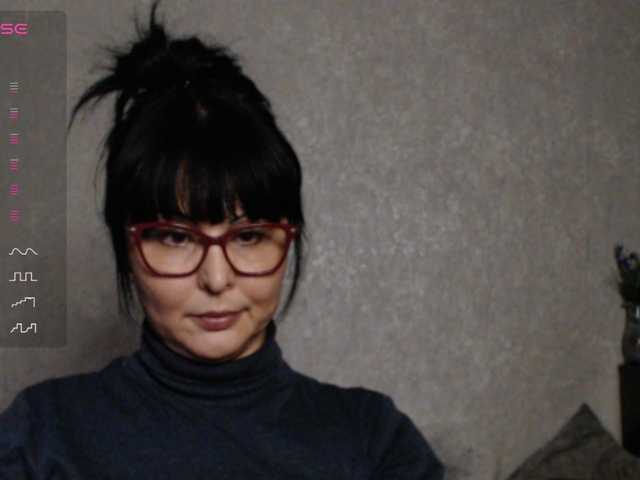 AlexEdythe's BongaCams show and profile