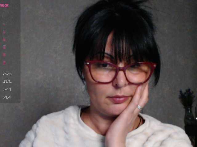 AlexEdythe's BongaCams show and profile