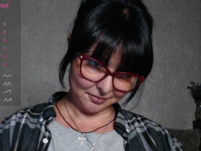 AlexEdythe's BongaCams show and profile