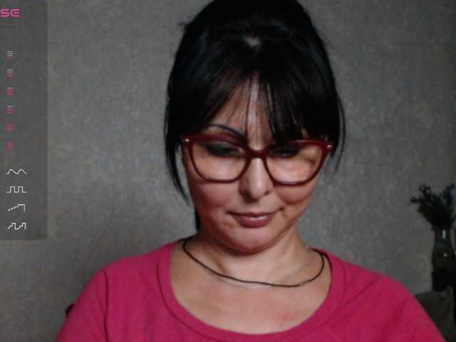 AlexEdythe's BongaCams show and profile