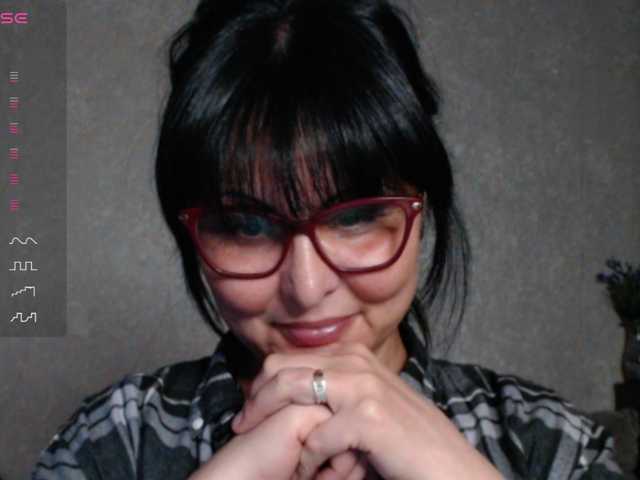 AlexEdythe's BongaCams show and profile