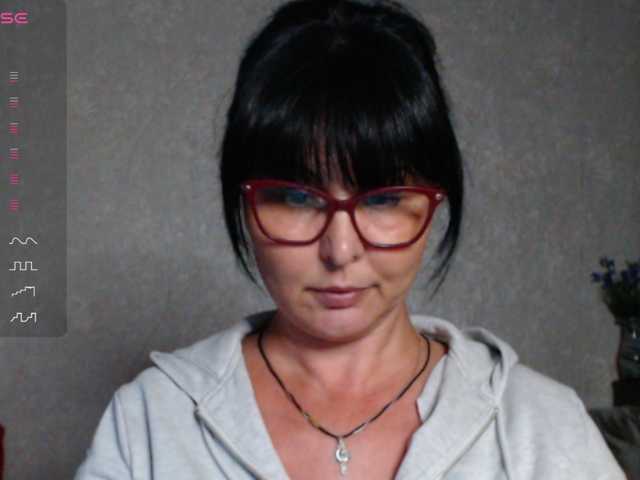 AlexEdythe's BongaCams show and profile