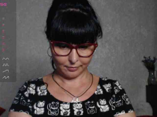 AlexEdythe Live Webcam on BongaCams