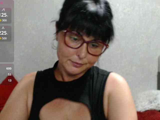 ZaRaZaTvOyA webcam