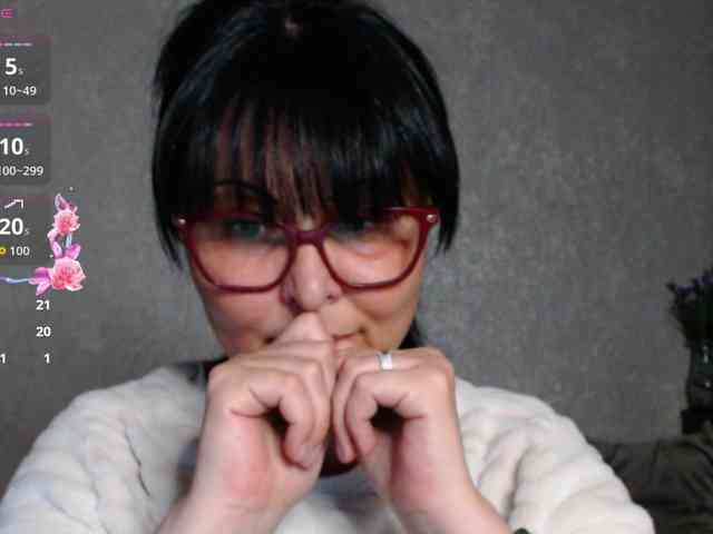 AlexEdythe Live Webcam on BongaCams