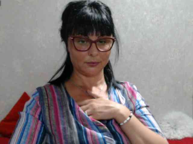 ZaRaZaTvOyA webcam