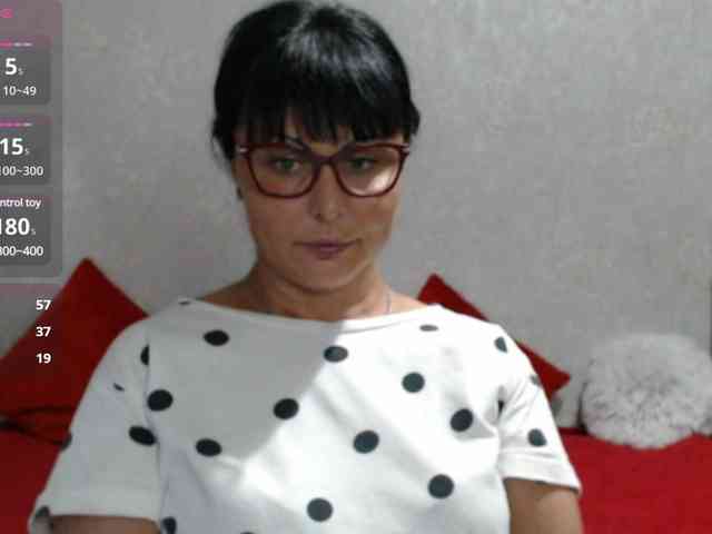 ZaRaZaTvOyA webcam