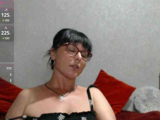 ZaRaZaTvOyA webcam