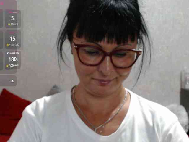 ZaRaZaTvOyA webcam