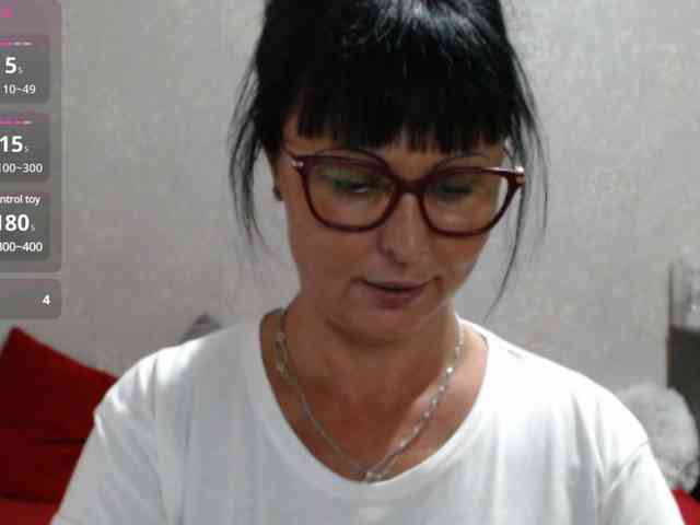 ZaRaZaTvOyA webcam