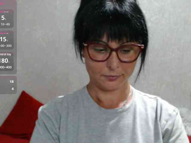 ZaRaZaTvOyA webcam
