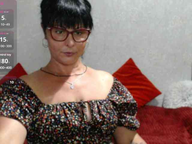 ZaRaZaTvOyA webcam