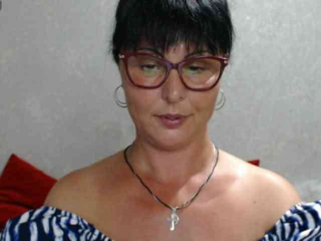 ZaRaZaTvOyA webcam