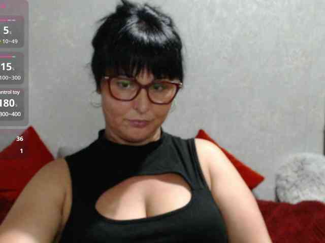 ZaRaZaTvOyA webcam