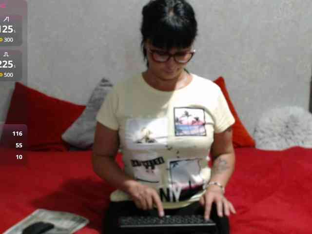 ZaRaZaTvOyA webcam
