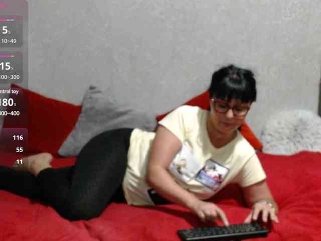 ZaRaZaTvOyA webcam
