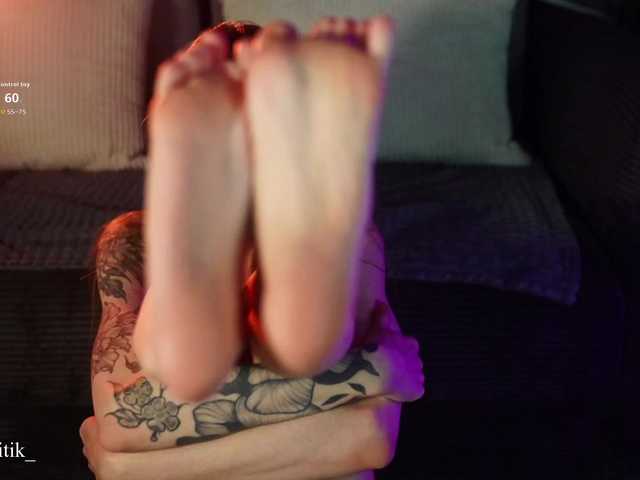 Damkiky's BongaCams show and profile