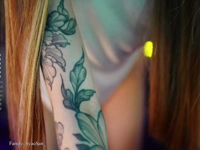 Damkiky's BongaCams show and profile