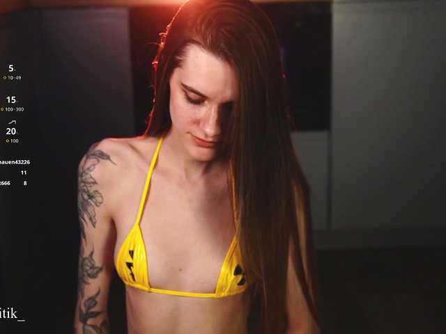 Damkiky's BongaCams show and profile