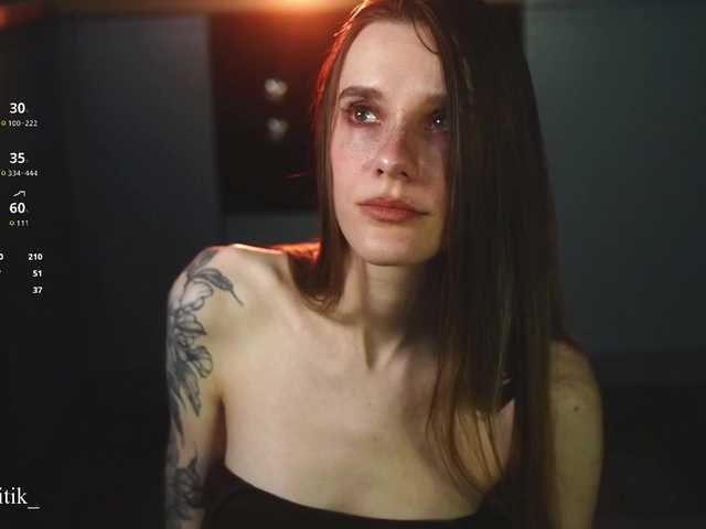 Damkiky free chat on liveonude