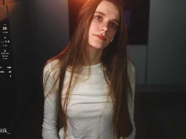 Damkiky's BongaCams show and profile