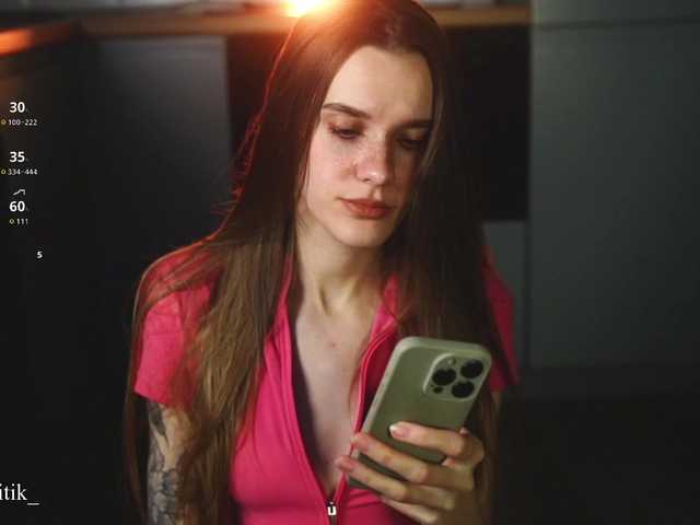 Damkiky free chat on liveonude