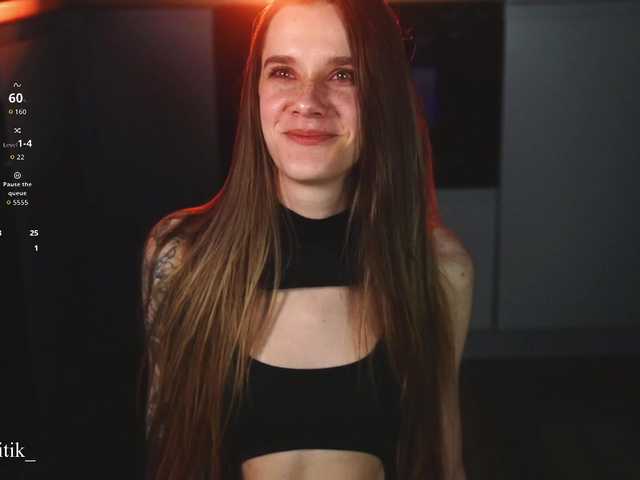 Damkiky's BongaCams show and profile