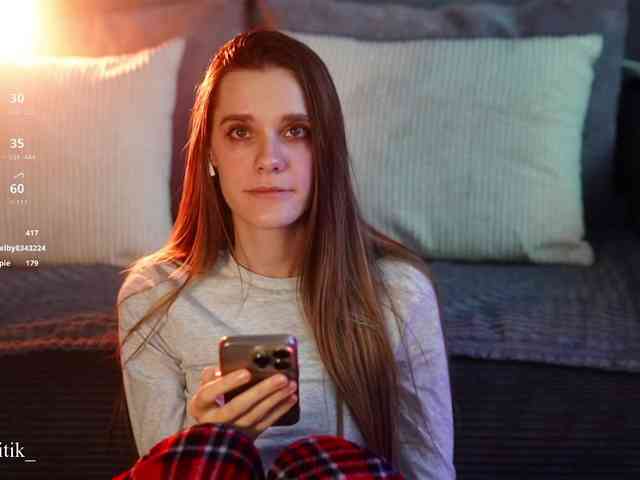 Damkiky Live Webcam on BongaCams