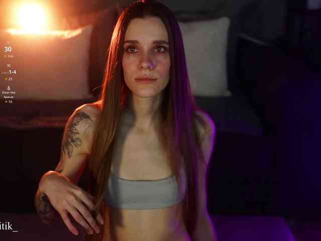 Damkiky Live Webcam on BongaCams