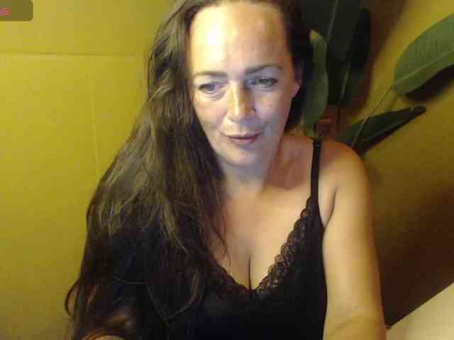 Модель: dutchmilf