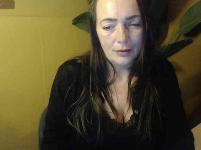 dutchmilf webcam