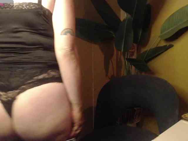 dutchmilf webcam