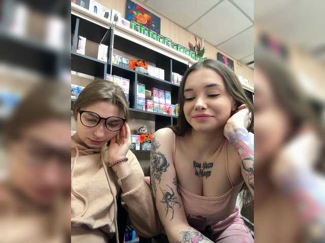 sofi-edvige's BongaCams show and profile