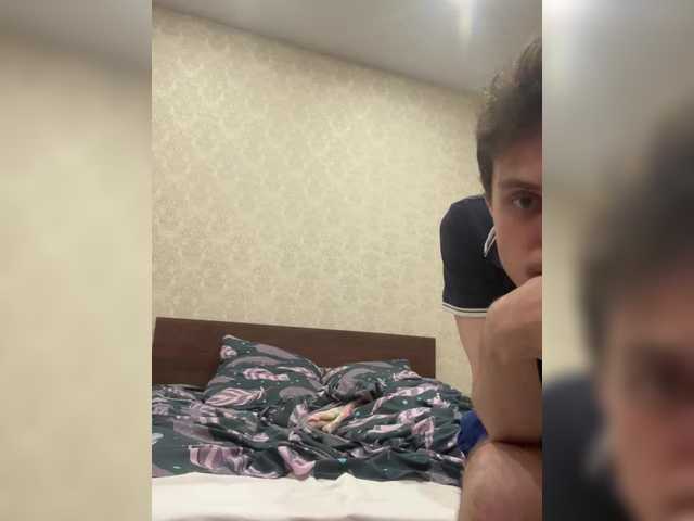 sofi-edvigehorny on cam