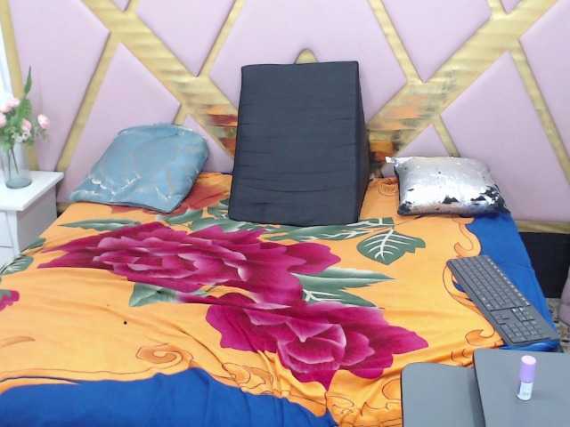 ChloexBigAss on BongaCams 