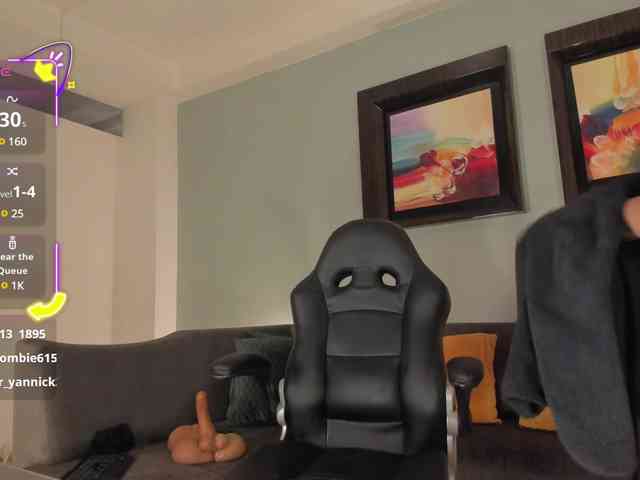 PuiYee1 webcam