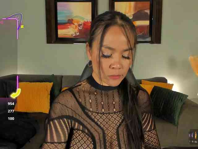 PuiYee1 webcam
