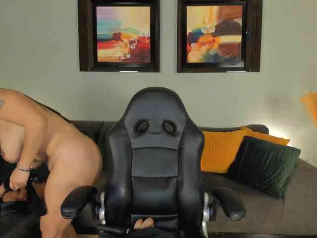 video chat porn PuiYee1