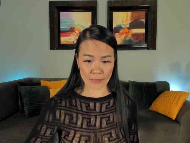 PuiYee1 webcam
