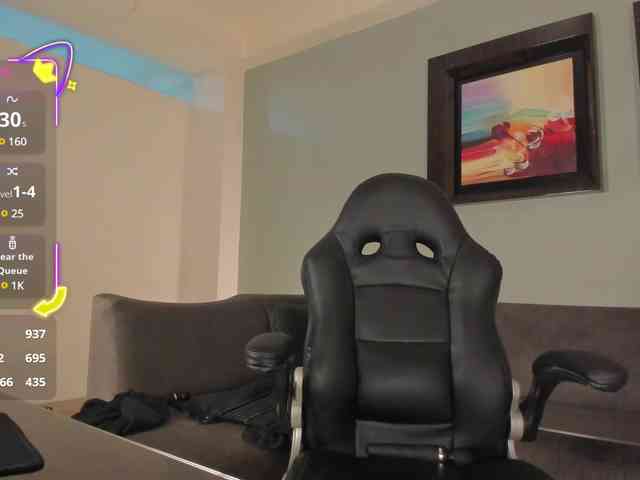PuiYee1 webcam
