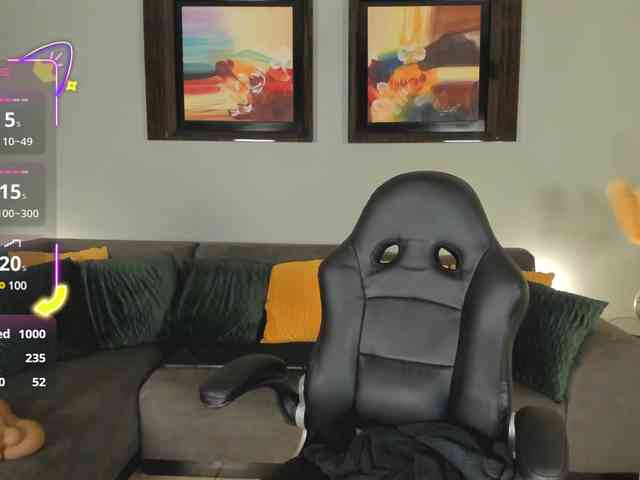 PuiYee1 webcam
