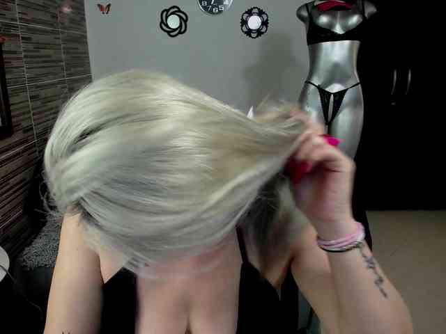 EmmaRizzoo EmmaRizzoo