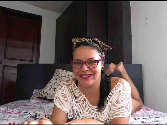 lesbifelinas webcam